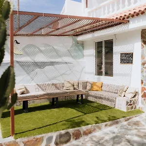Endless Summer Hostel